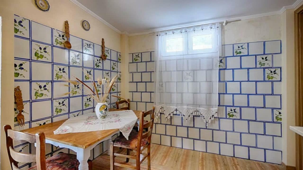 Country house Feakia 2 *